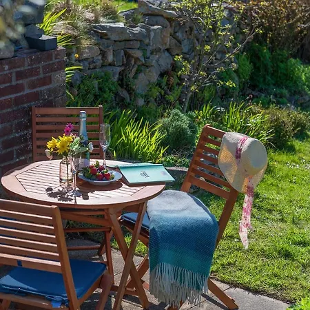 Arallt Holiday Cottage Llithfaen Exterior photo